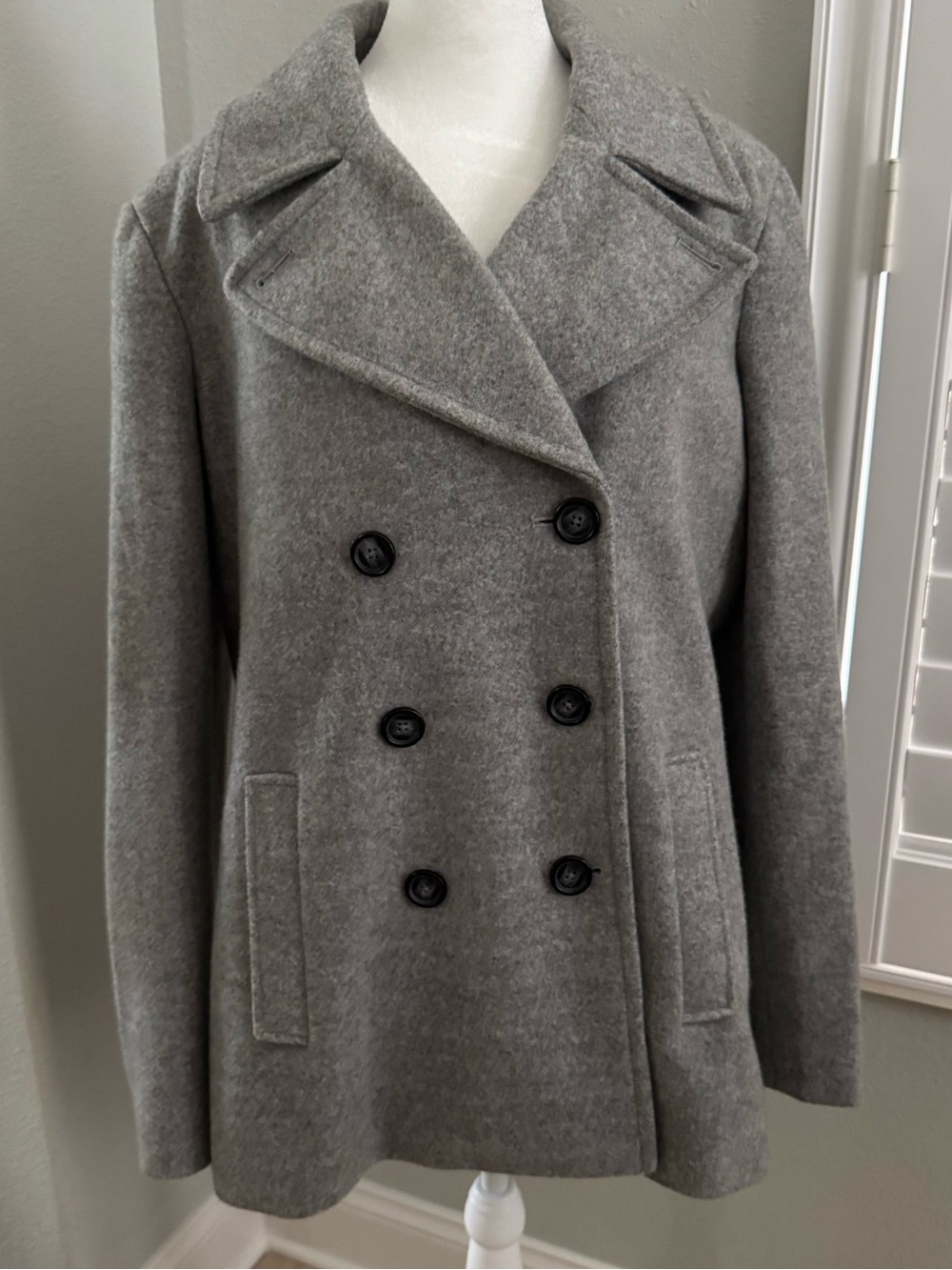 Old Navy Women’s soft gray wool blend pea coat size XL